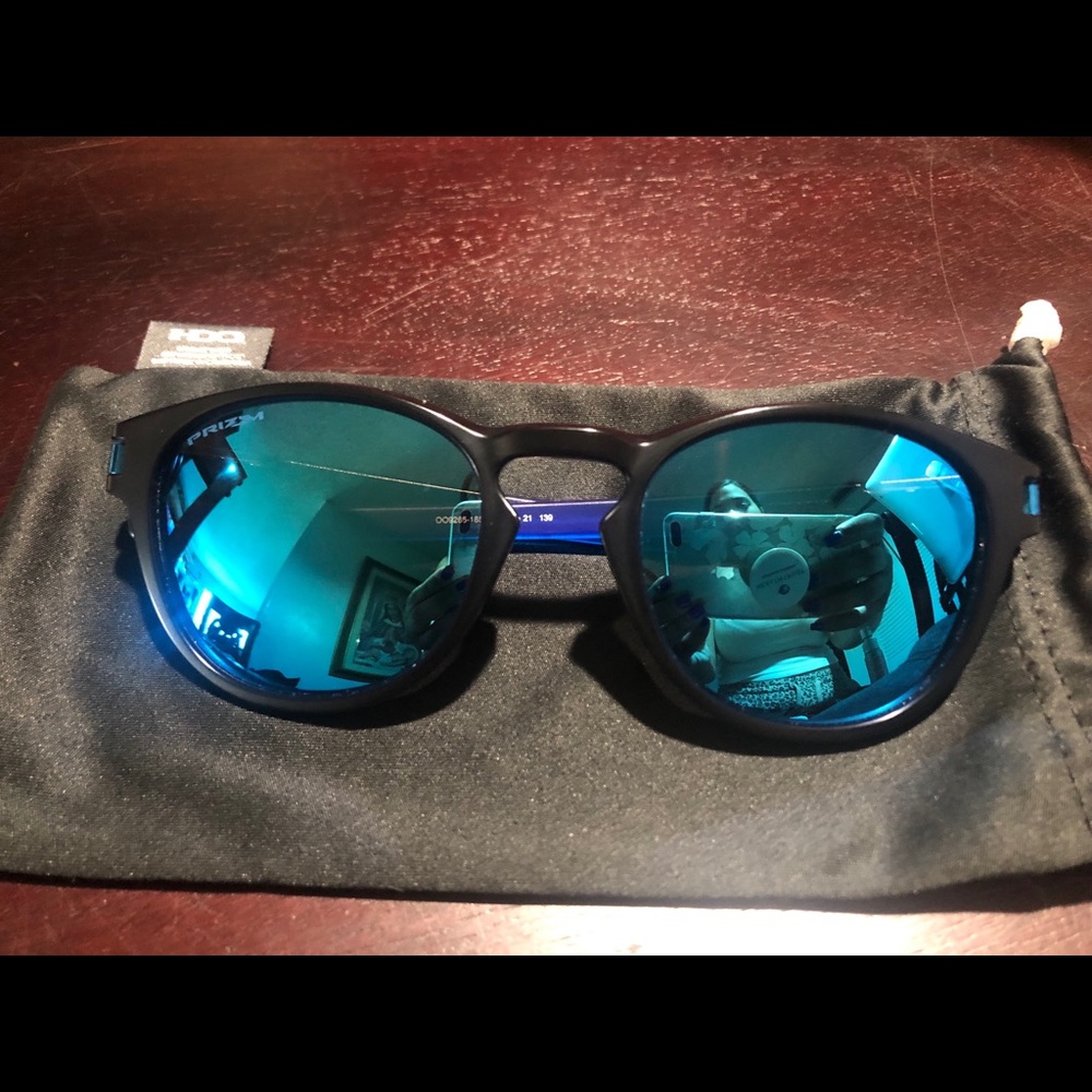 Oakley Latch Sapphire Fade